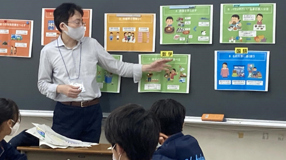 横浜での学校ワークショップにて、低炭素なライフスタイルを生徒に紹介。